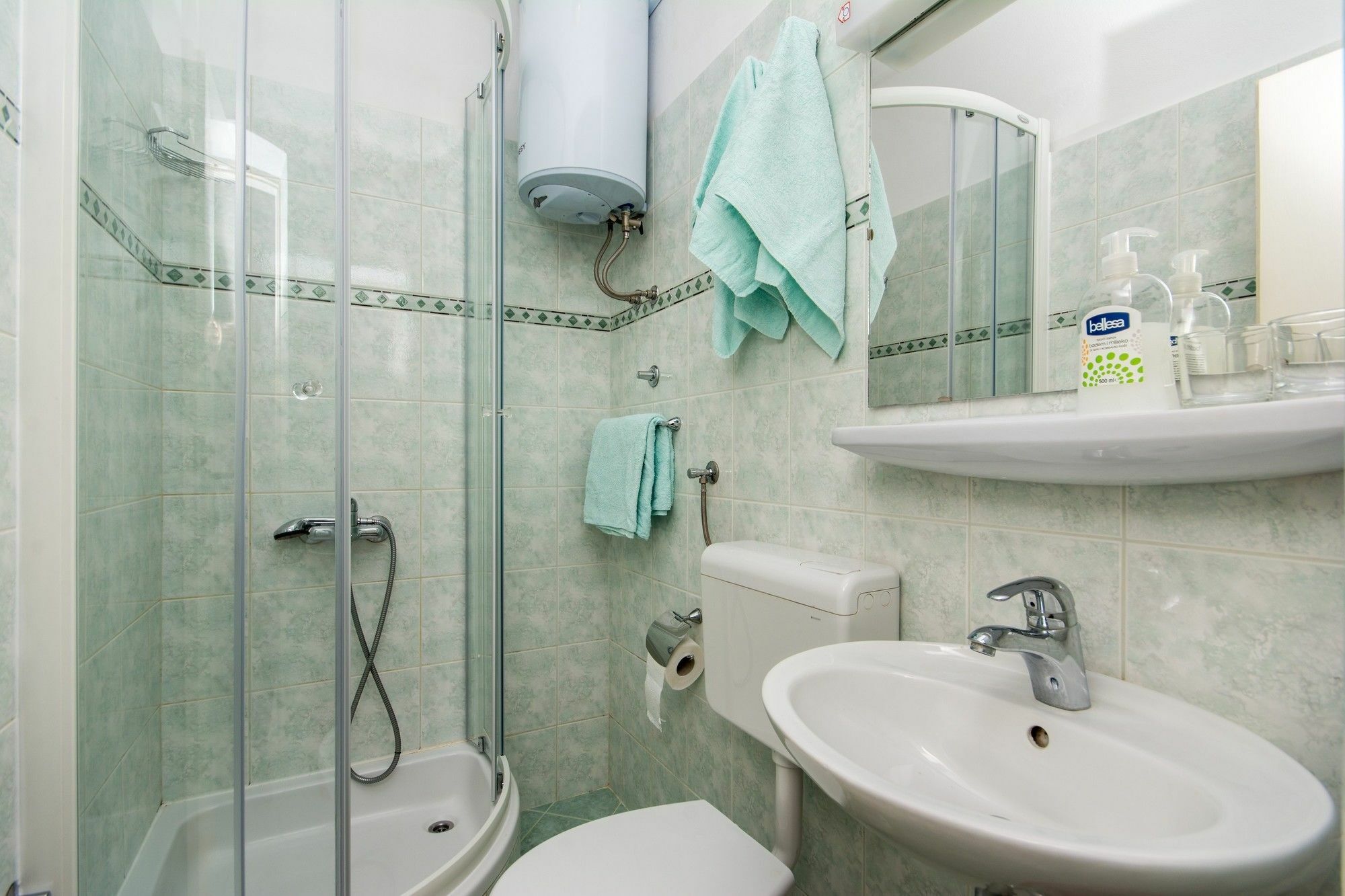 מליני Apartments & Rooms Jokovic מראה חיצוני תמונה